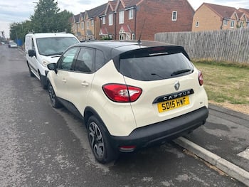 Used Renault Captur 2015 for sale - 79761748: Photo