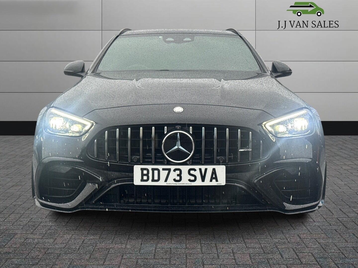 Used Mercedes-Benz C Class 2023 for sale - 76855839: Photo 2