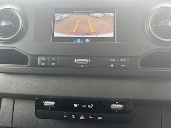Used Mercedes-Benz Sprinter 2021 for sale - 78821947: Photo