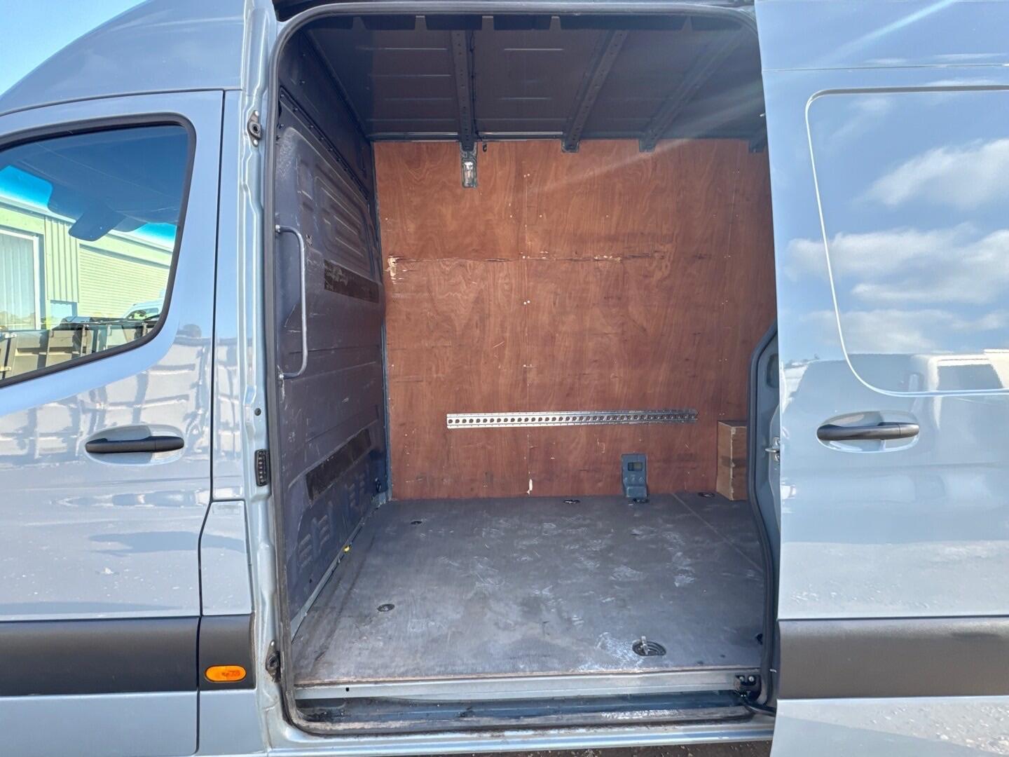 Used Mercedes-Benz Sprinter 2023 for sale - 77839067: Photo 14