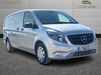 Used Mercedes-Benz Vito 2018 for sale - 79213202: Photo