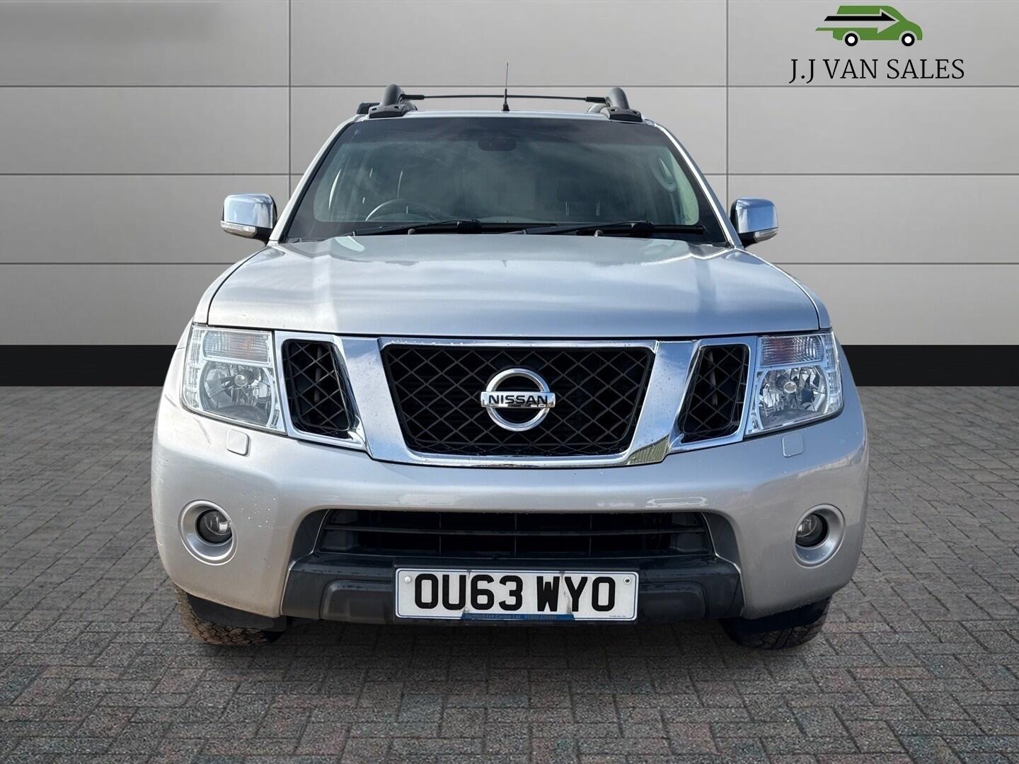 Used Nissan Navara for sale - 77753770: Photo 2