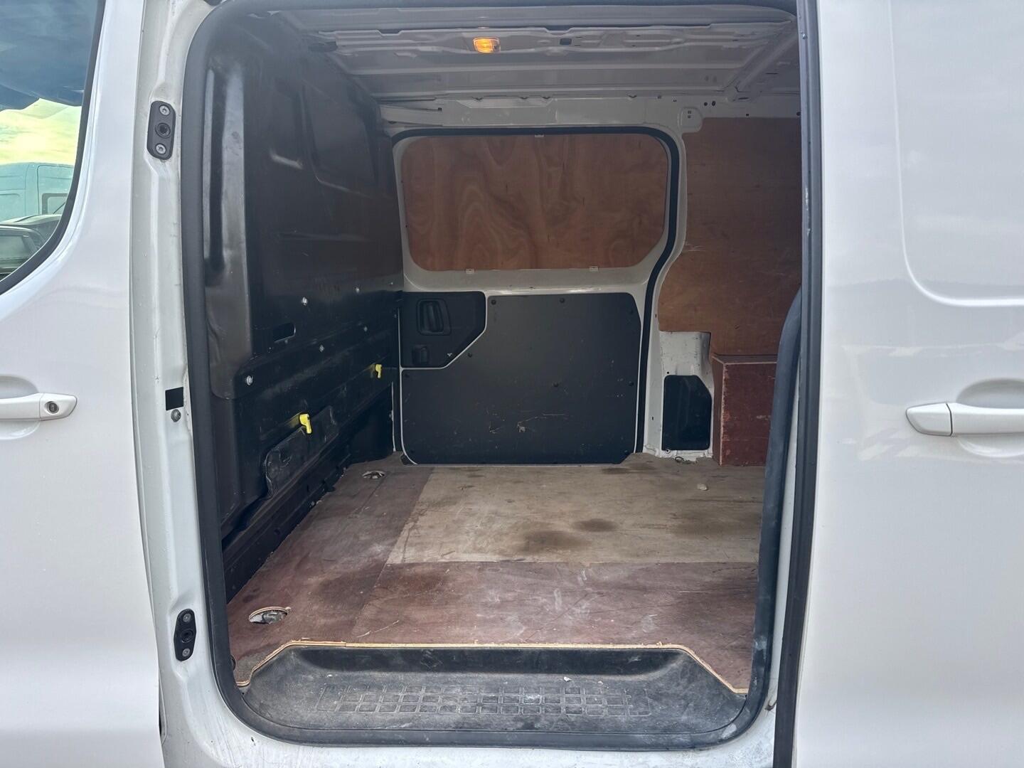 Used Vauxhall Vivaro 2021 for sale - 76953508: Photo 14