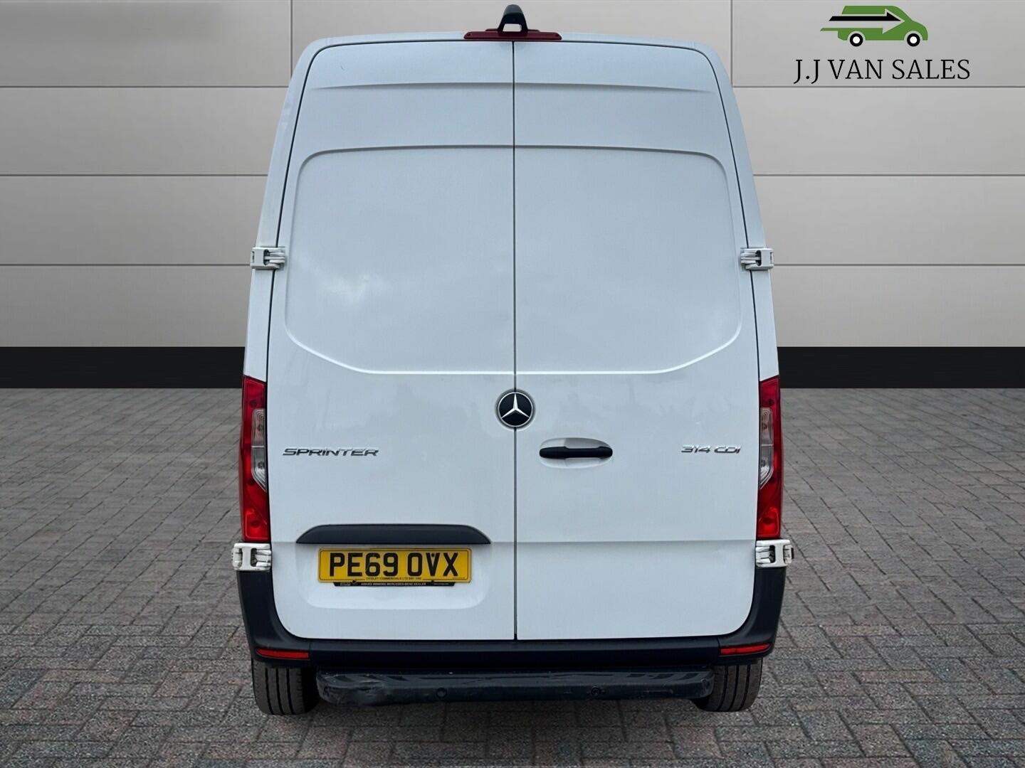 Used Mercedes-Benz Sprinter 2019 for sale - 76993916: Photo 10