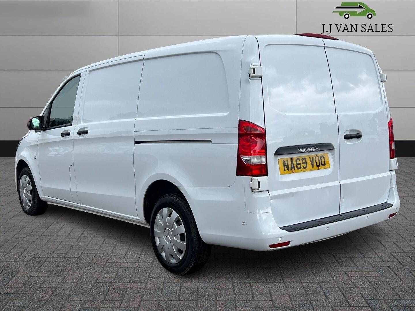 Used Mercedes-Benz Vito 2019 for sale - 77237973: Photo 11