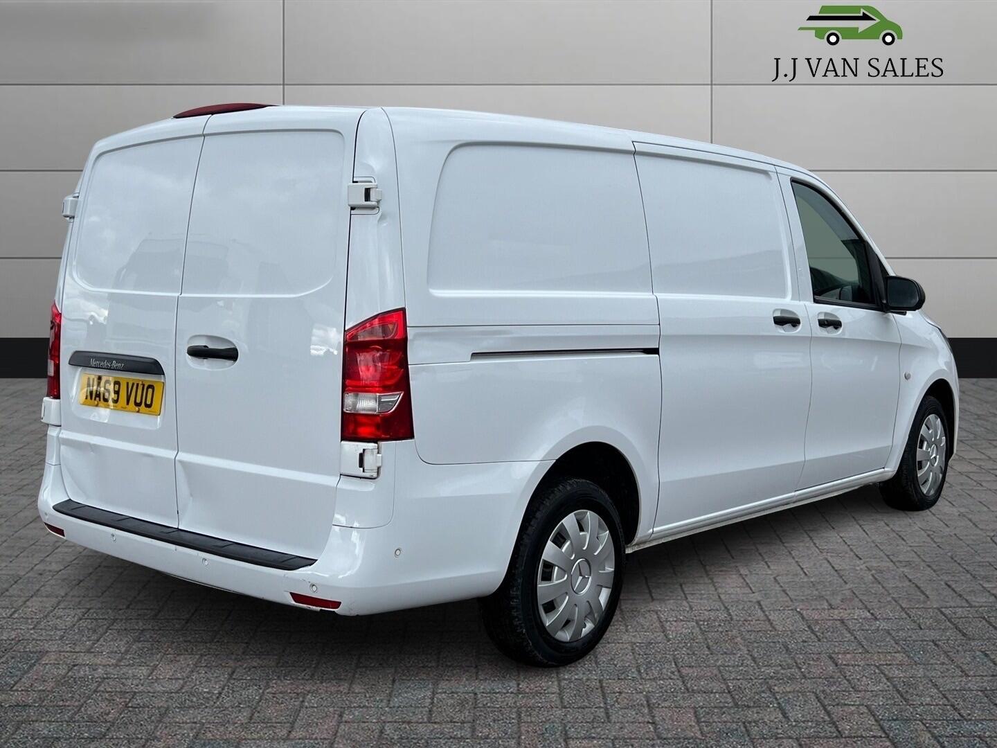 Used Mercedes-Benz Vito 2019 for sale - 77237973: Photo 9