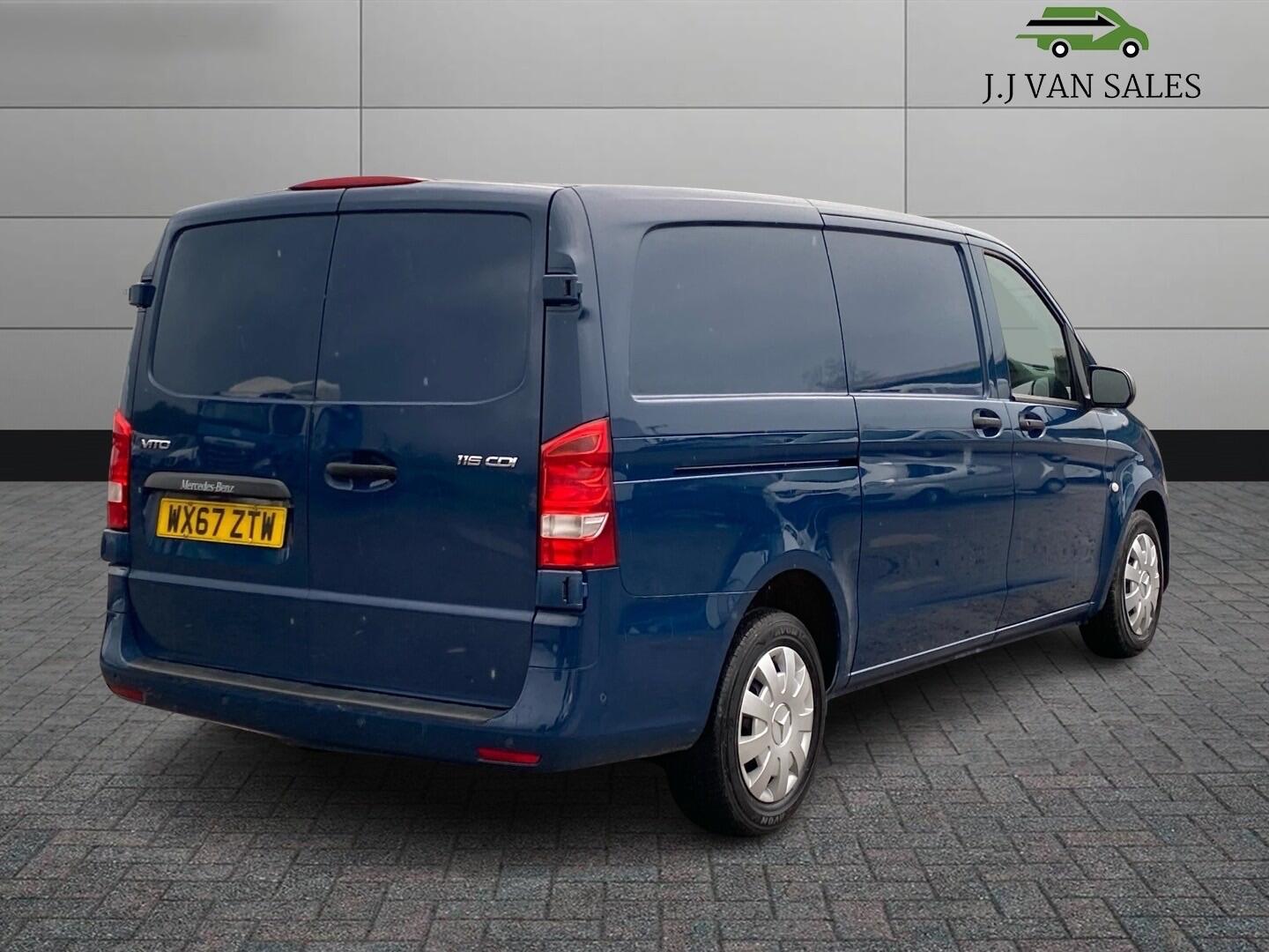 Used Mercedes-Benz Vito 2017 for sale - 76539072: Photo 6