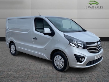 Used Vauxhall Vivaro 2017 for sale - 75552450: Photo