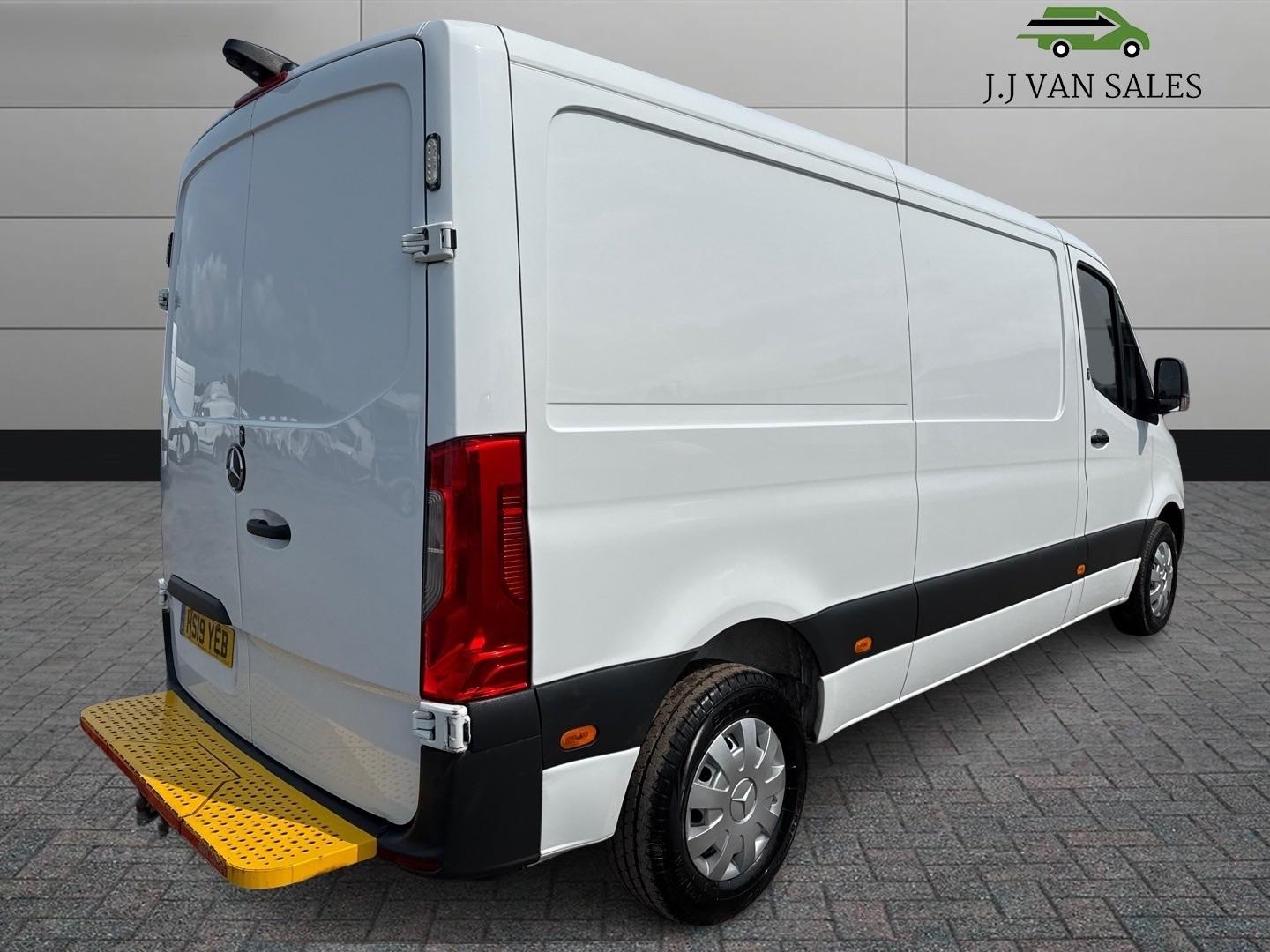 Used Mercedes-Benz Sprinter 2019 for sale - 76953410: Photo 10