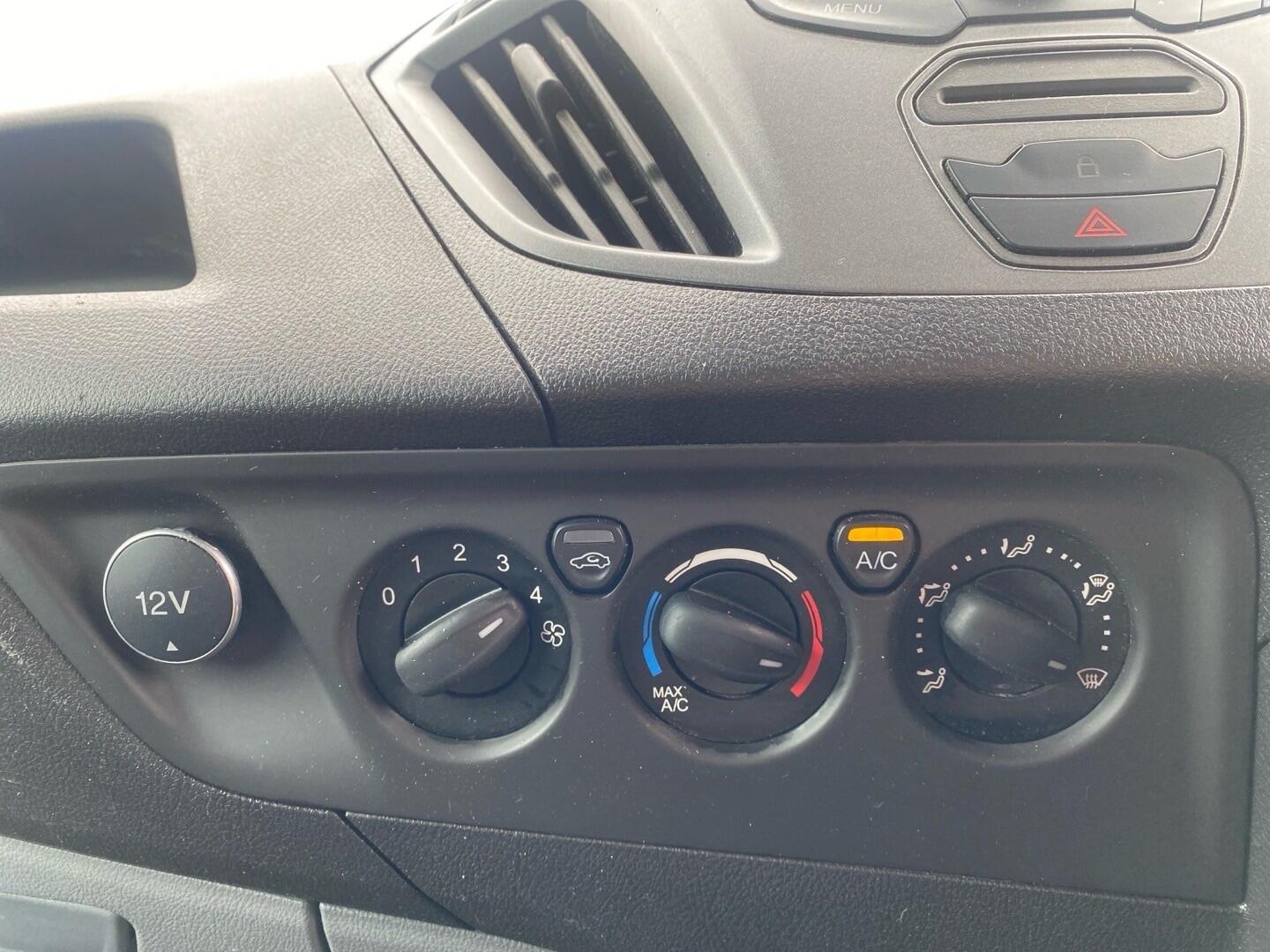 Used Ford Transit Custom 2016 for sale - 76422788: Photo 3