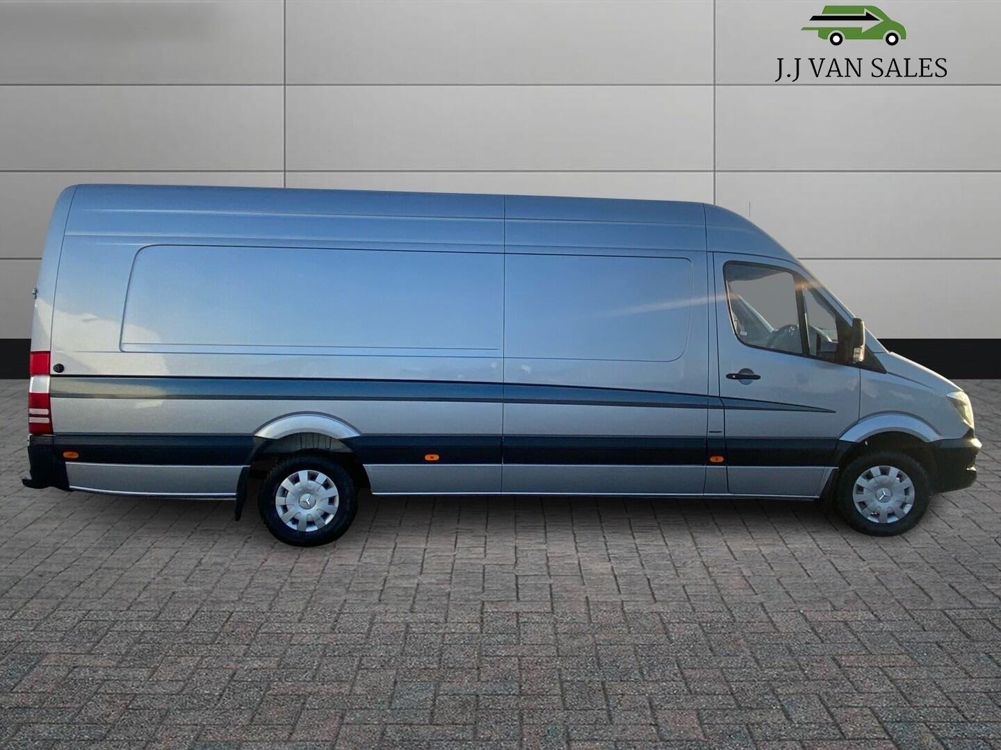 Used Mercedes-Benz Sprinter 2016 for sale - 76800840: Photo 8