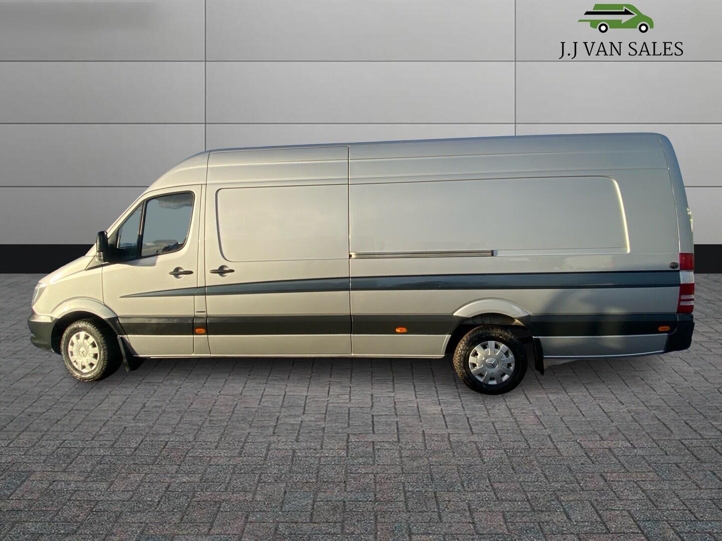 Used Mercedes-Benz Sprinter 2016 for sale - 76800840: Photo 9