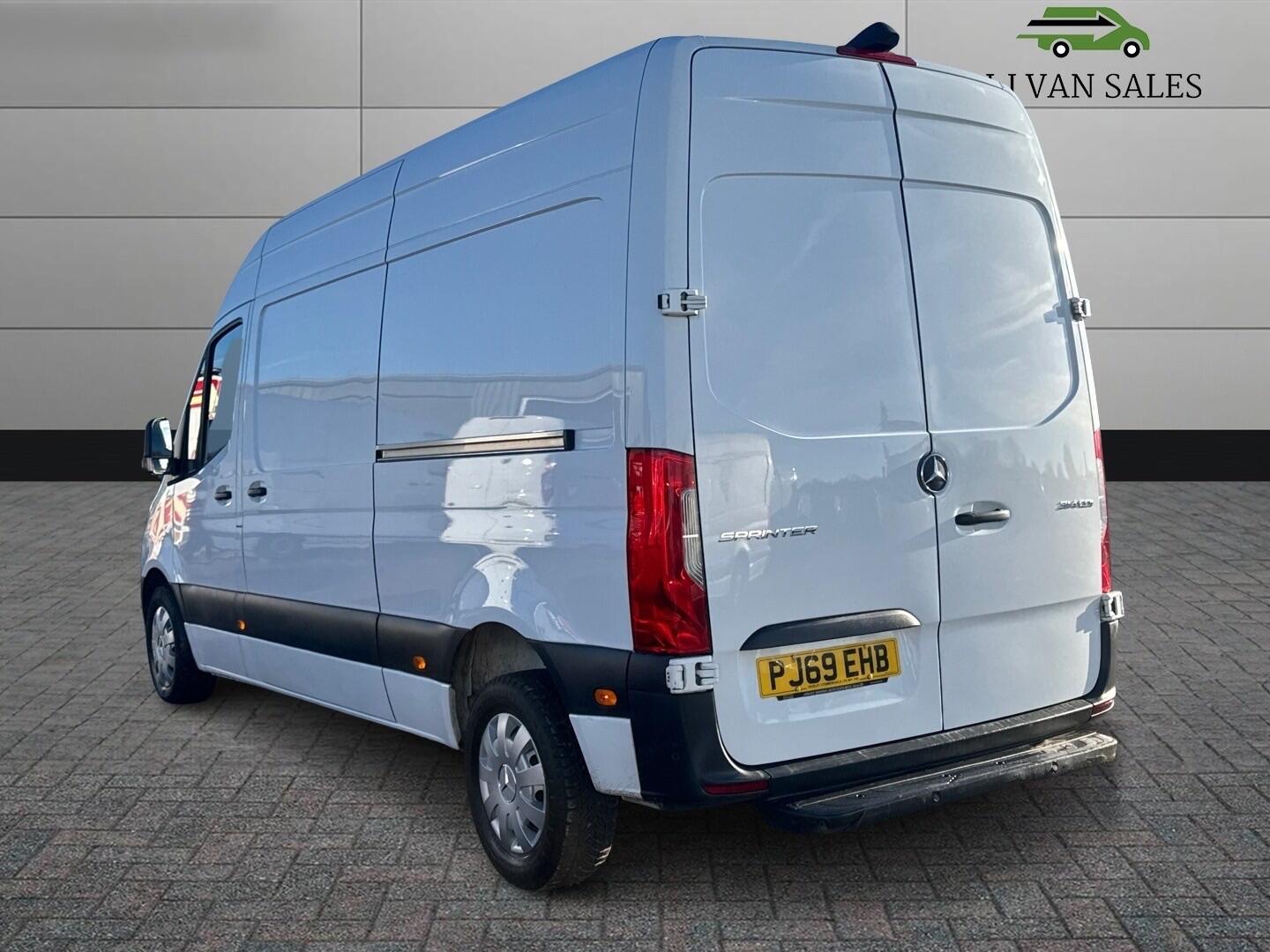 Used Mercedes-Benz Sprinter 2019 for sale - 76658246: Photo 11