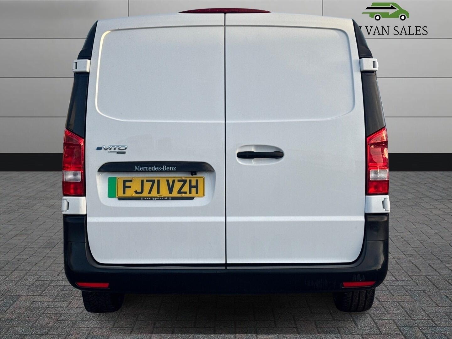 Used Mercedes-Benz Vito 2021 for sale - 76898991: Photo 11