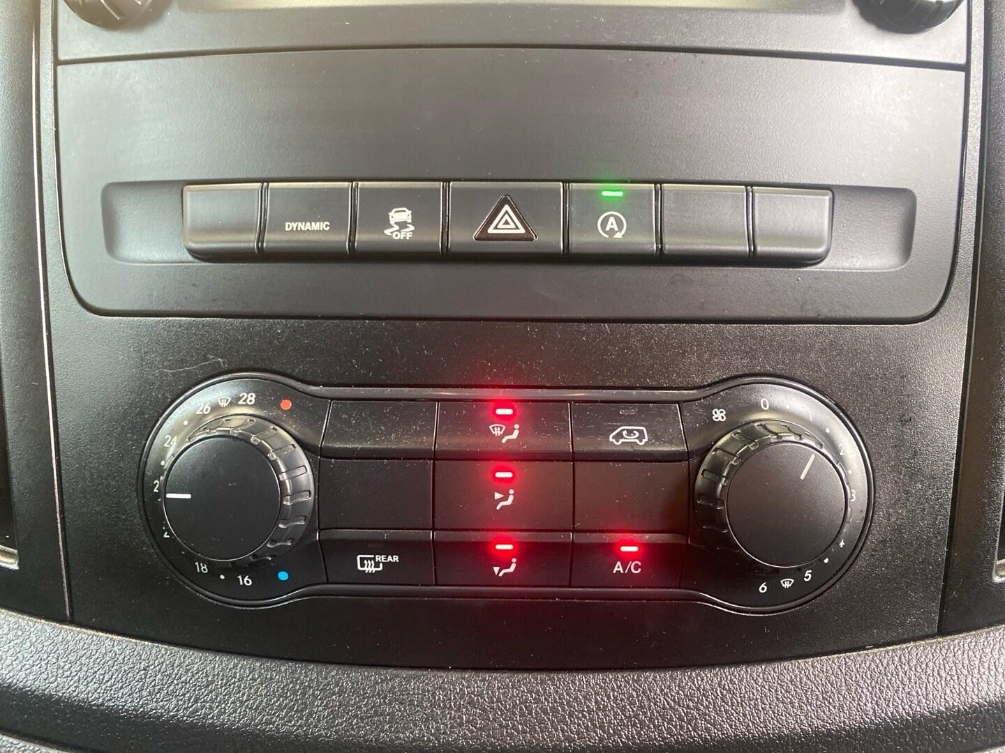 Used Mercedes-Benz Vito 2021 for sale - 77695590: Photo 10