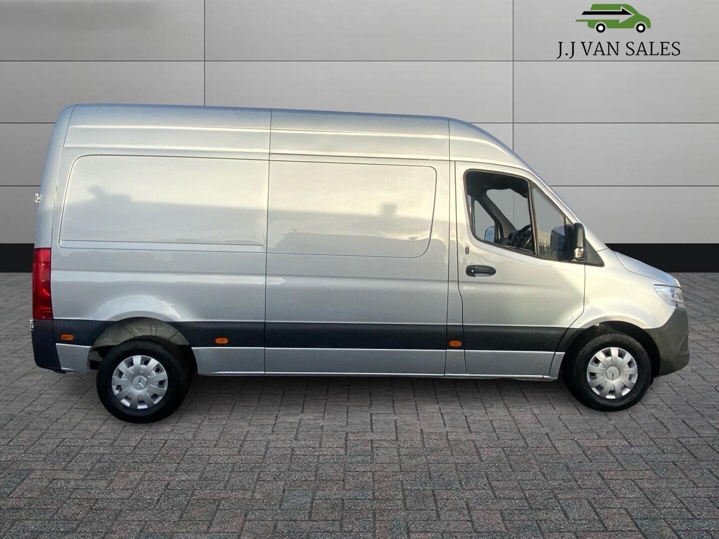 Used Mercedes-Benz Sprinter 2018 for sale - 76700635: Photo 5