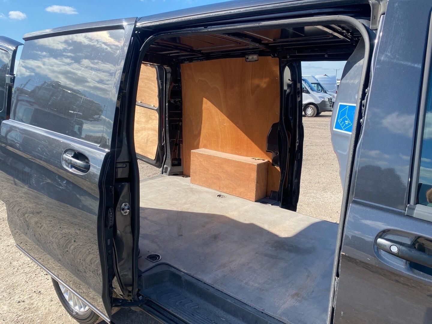 Used Mercedes-Benz Vito 2021 for sale - 78115130: Photo 13