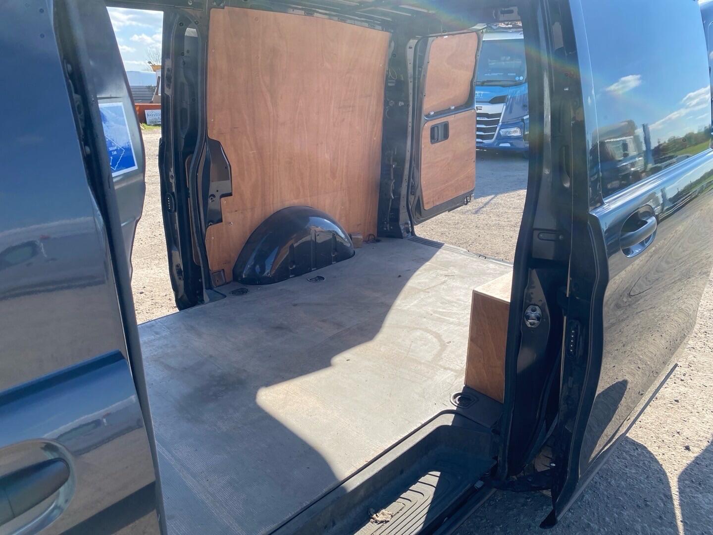 Used Mercedes-Benz Vito 2021 for sale - 78115130: Photo 15