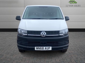 Used Volkswagen Transporter 2018 for sale - 76521912: Photo