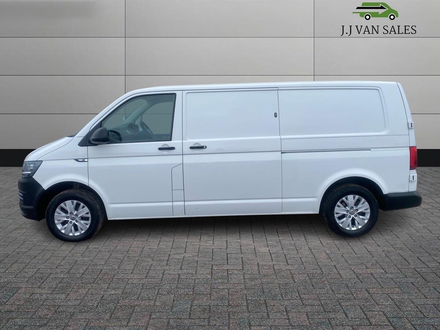 Used Volkswagen Transporter 2018 for sale - 76521912: Photo 7