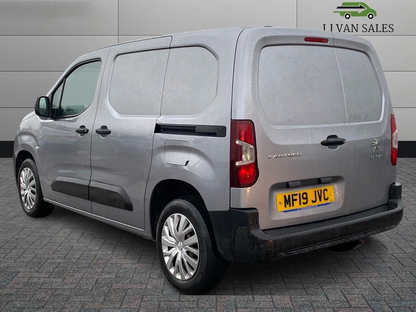 Used Peugeot Partner 2019 for sale - 77143461: Photo 11