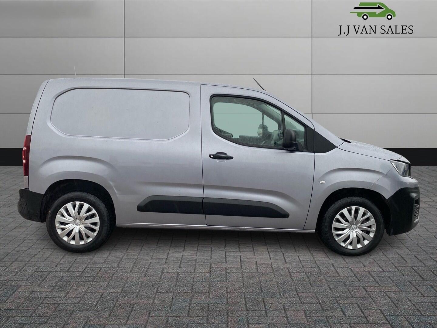 Used Peugeot Partner 2019 for sale - 77143461: Photo 6