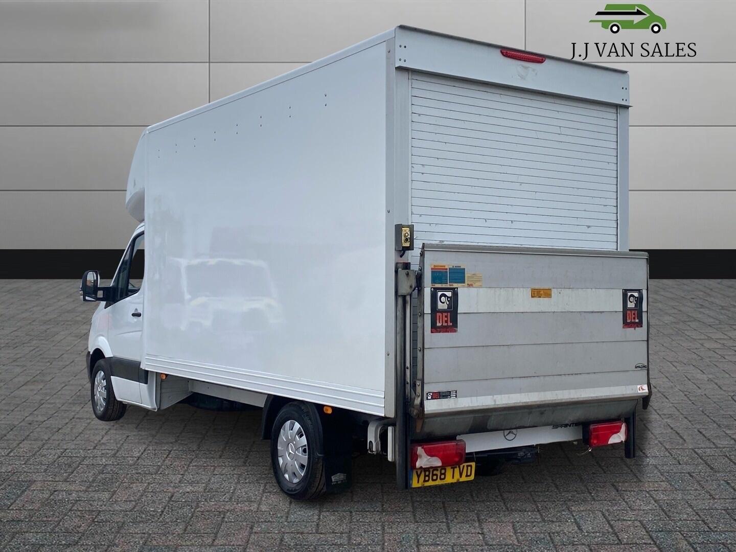 Used Mercedes-Benz Sprinter 2018 for sale - 76995540: Photo 10