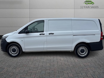 Used Mercedes-Benz Vito 2022 for sale - 78517020: Photo