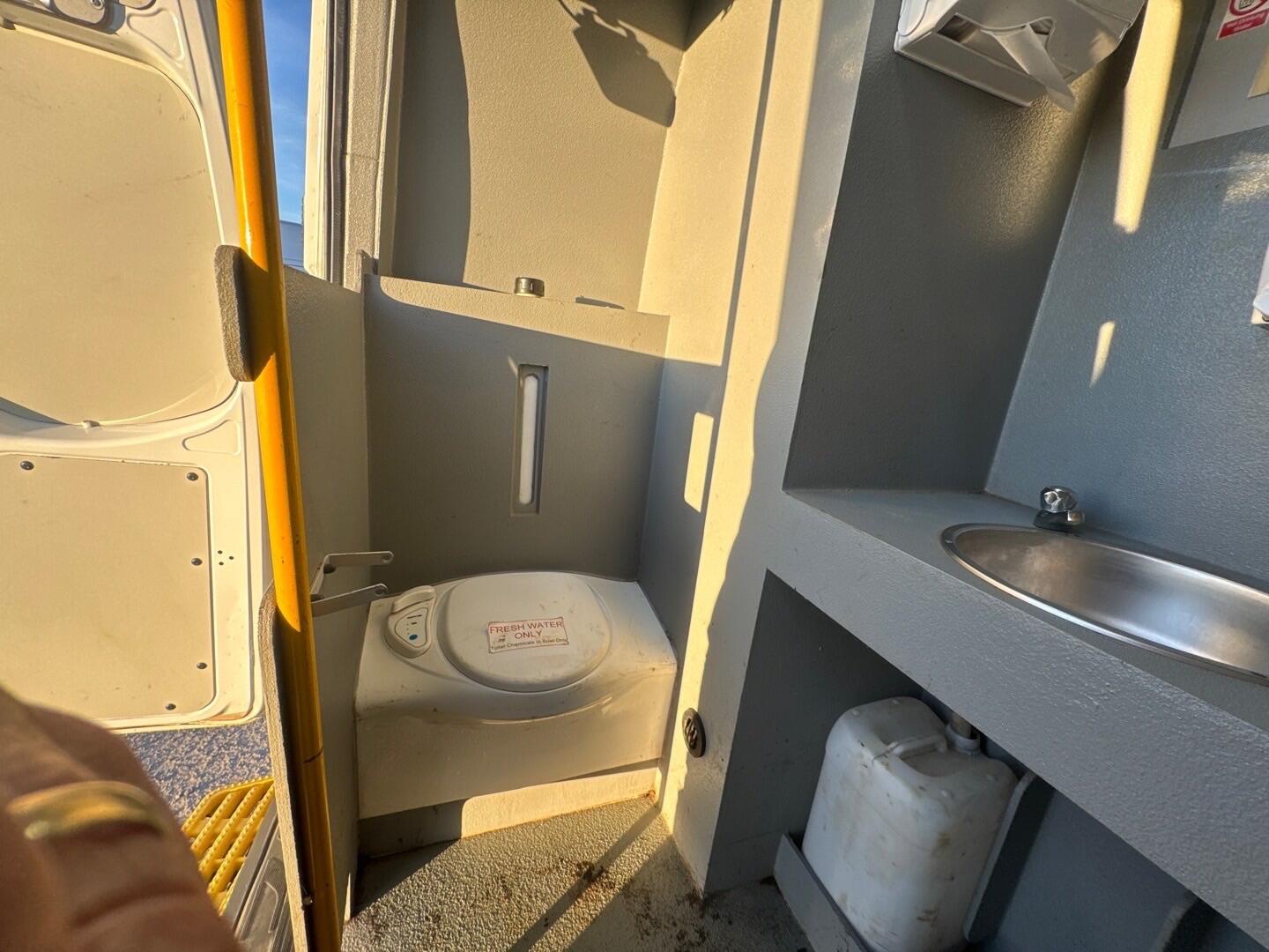 Used Mercedes-Benz Sprinter 2021 for sale - 76658949: Photo 10