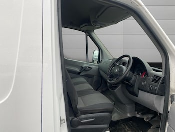 Used Volkswagen Crafter 2017 for sale - 76993299: Photo