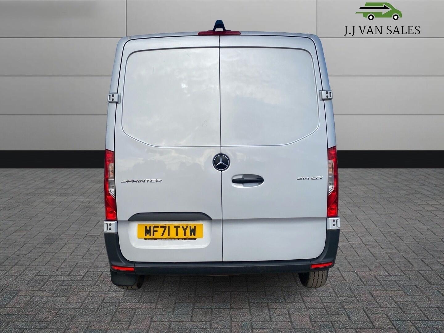 Used Mercedes-Benz Sprinter 2021 for sale - 76136761: Photo 10