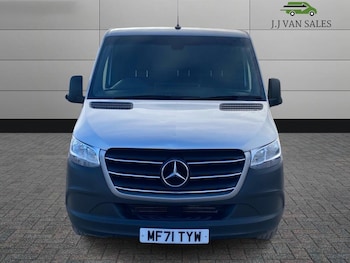 Used Mercedes-Benz Sprinter 2021 for sale - 76136761: Photo 2