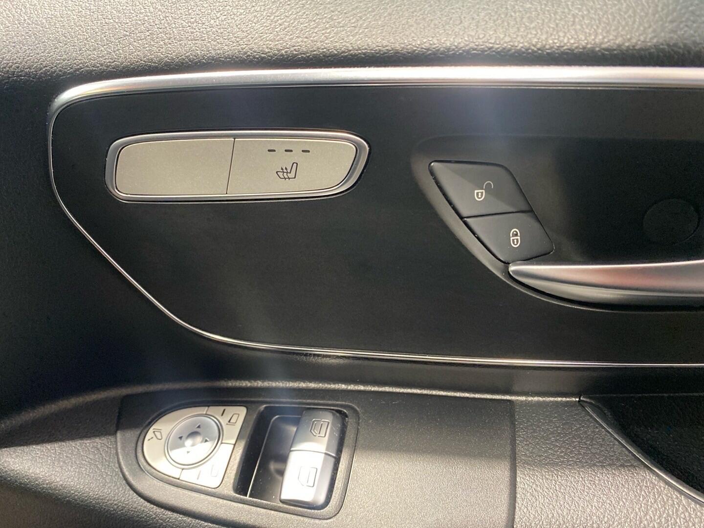 Used Mercedes-Benz Vito 2017 for sale - 77704970: Photo 10