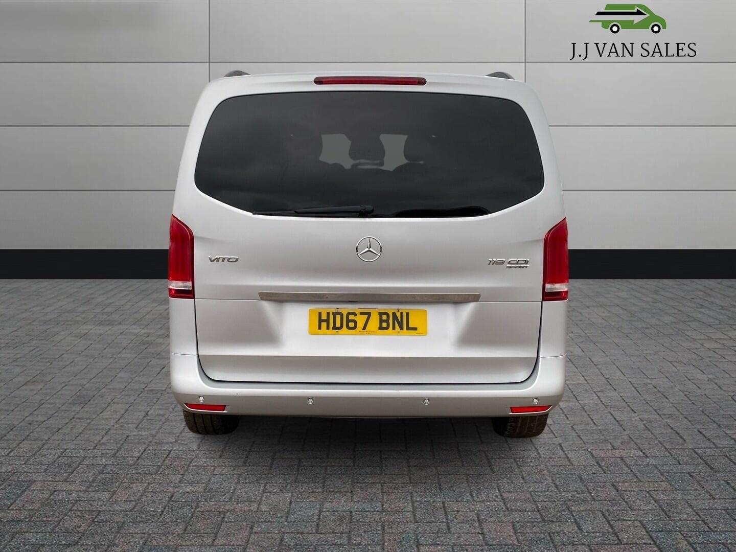 Used Mercedes-Benz Vito 2017 for sale - 77704970: Photo 6