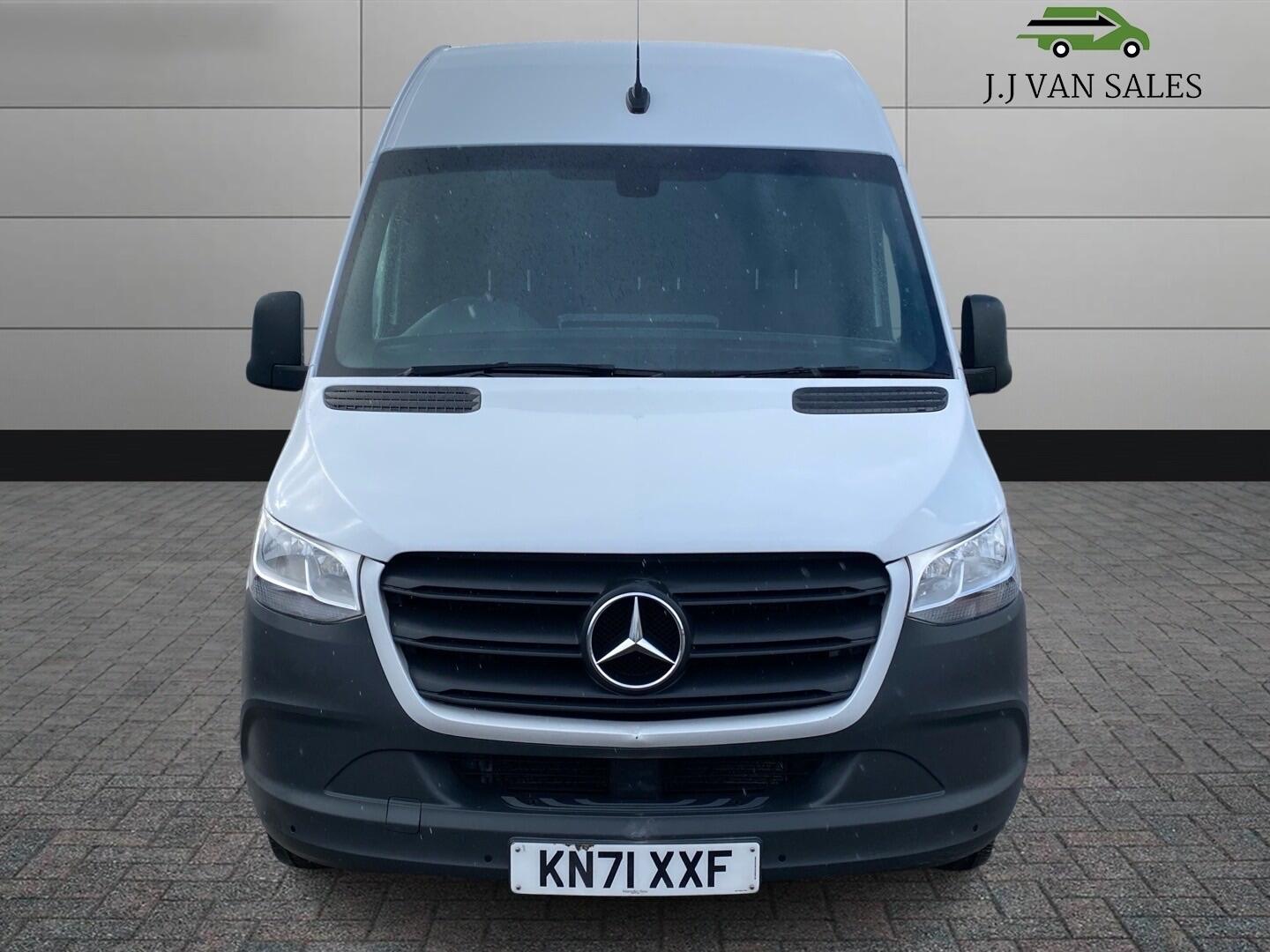 Used Mercedes-Benz Sprinter 2021 for sale - 77625250: Photo 2