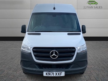 Used Mercedes-Benz Sprinter 2021 for sale - 77625250: Photo