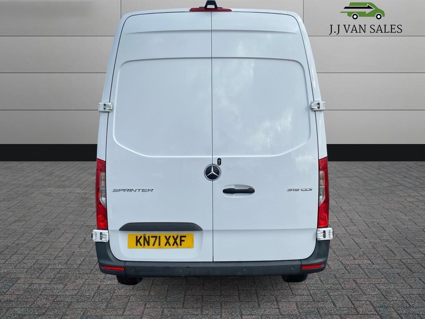 Used Mercedes-Benz Sprinter 2021 for sale - 77625250: Photo 6