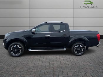 Used Nissan Navara 2020 for sale - 79780549: Photo