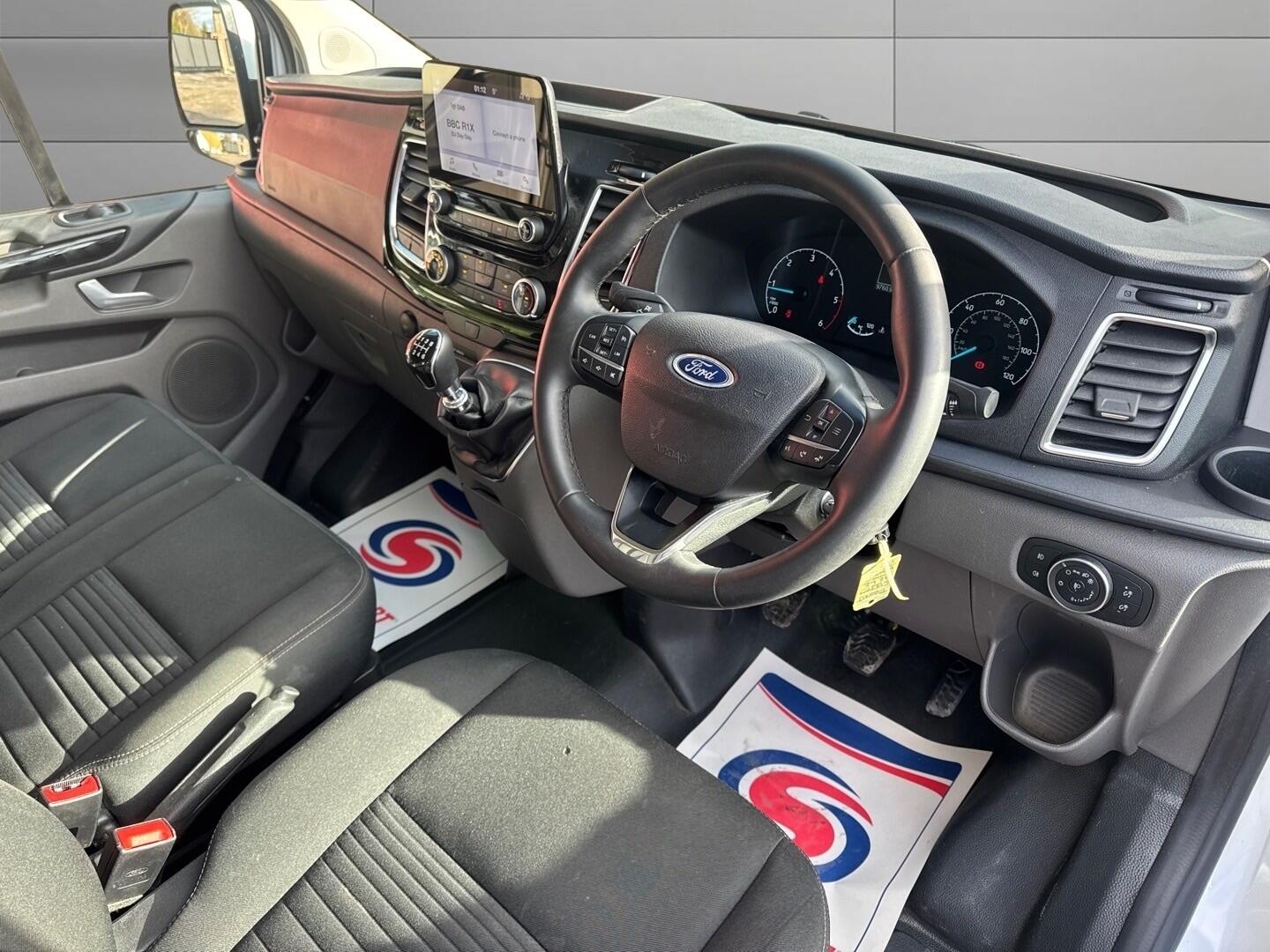 Used Ford Transit Custom 2023 for sale - 76644554: Photo 2