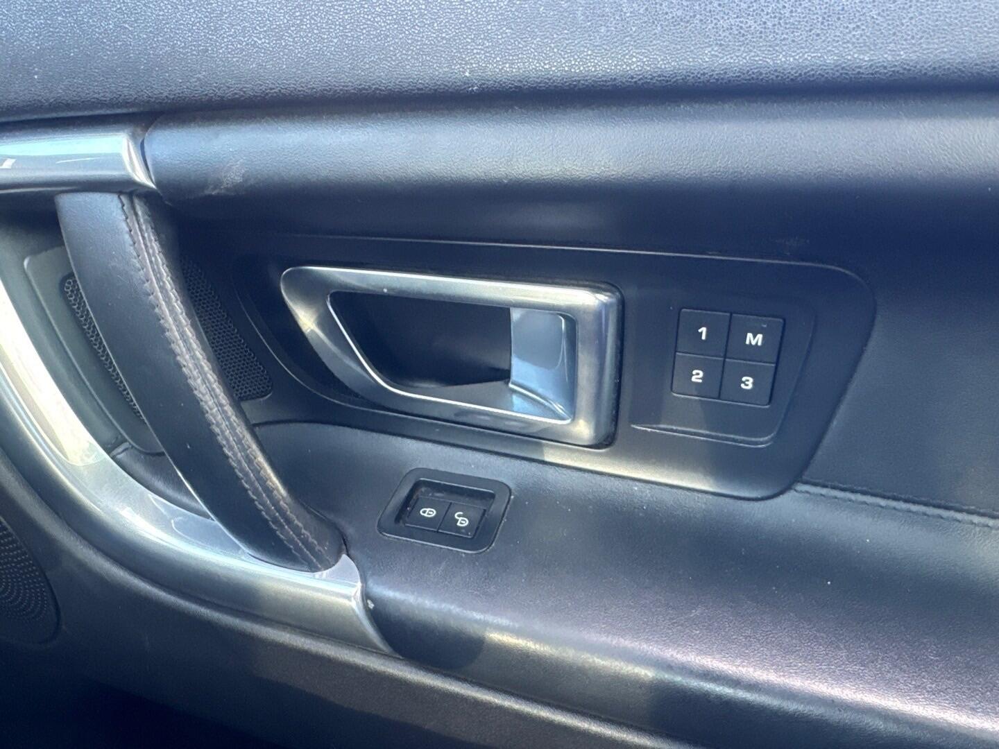 Used Land Rover Discovery Sport for sale - 78087158: Photo 11