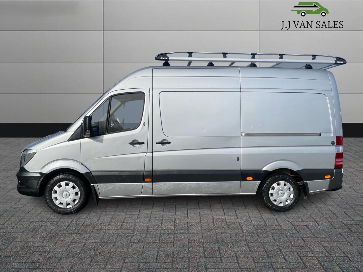 Used Mercedes-Benz Sprinter 2017 for sale - 77524180: Photo 4