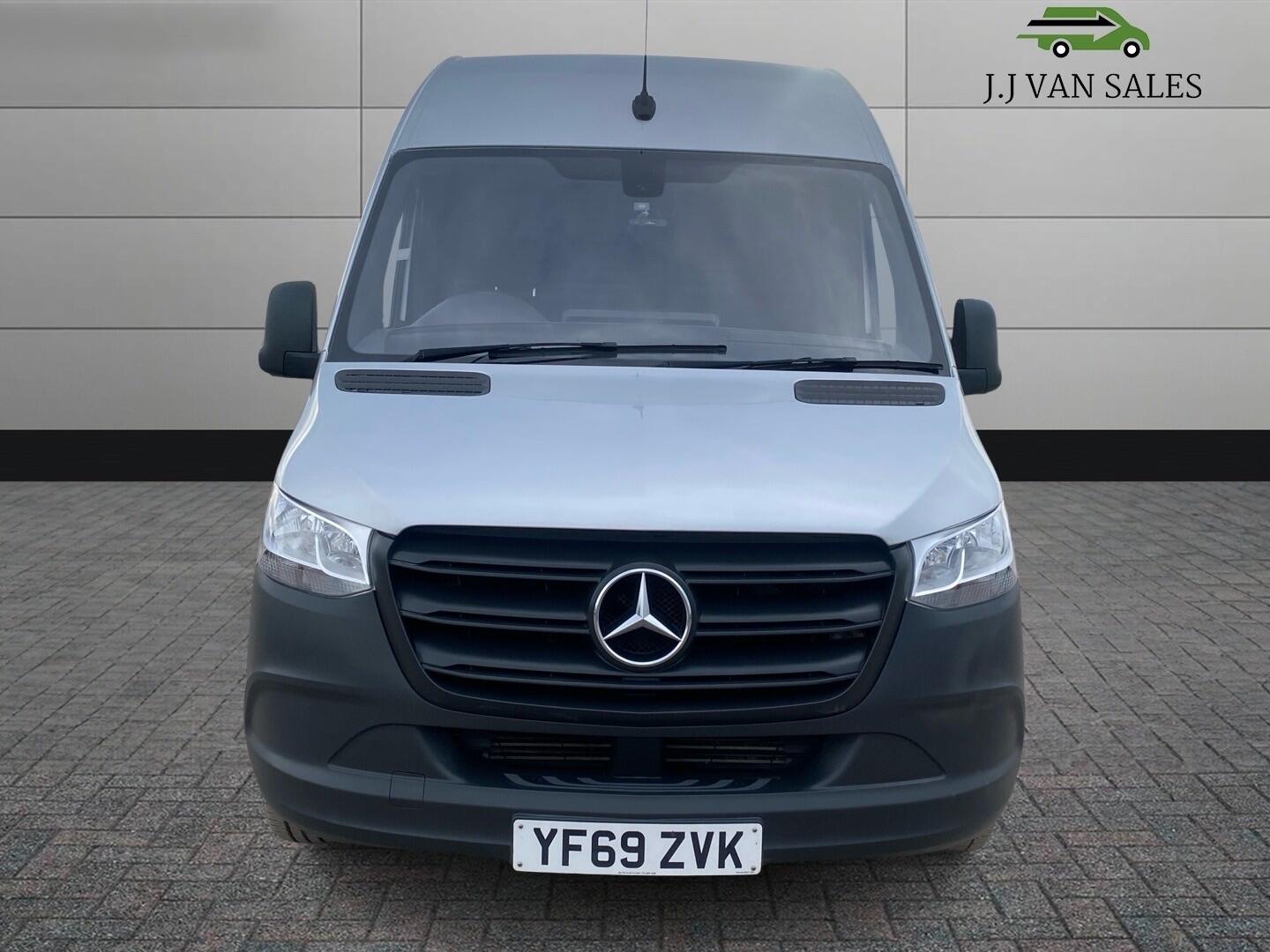 Used Mercedes-Benz Sprinter 2019 for sale - 76167540: Photo 2