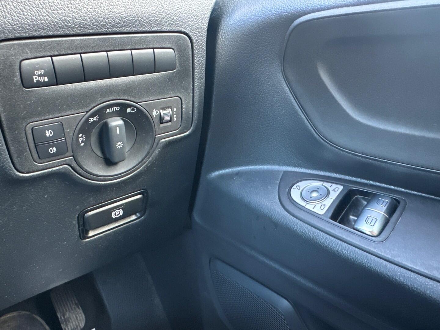 Used Mercedes-Benz Vito 2022 for sale - 77091532: Photo 15