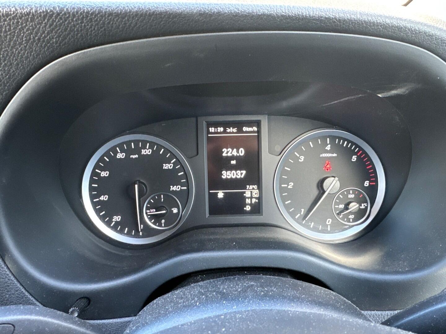 Used Mercedes-Benz Vito 2022 for sale - 77091532: Photo 16