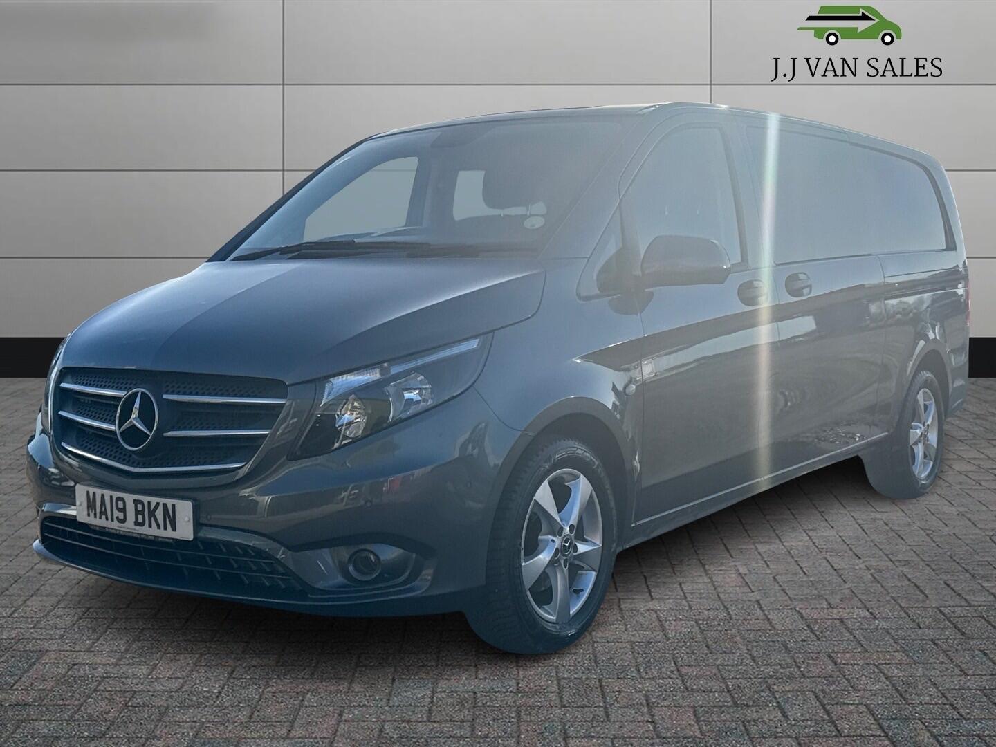 Used Mercedes-Benz Vito 2019 for sale - 76997599: Photo 5