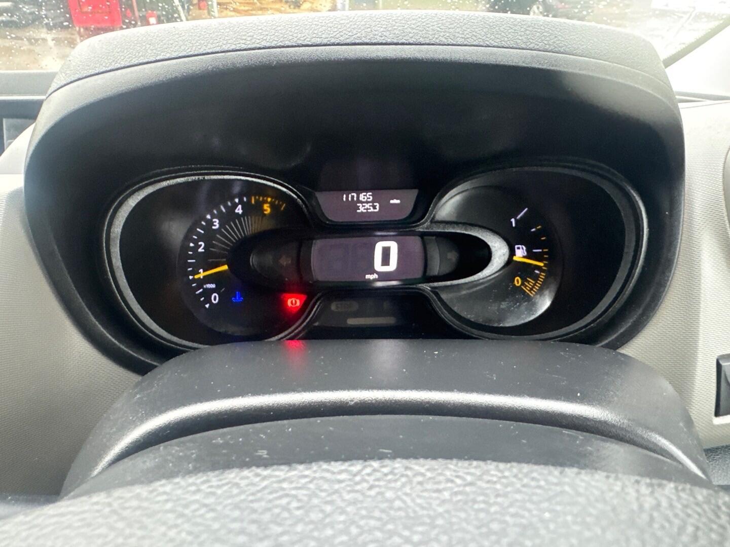 Used Renault Trafic 2014 for sale - 77425609: Photo 12