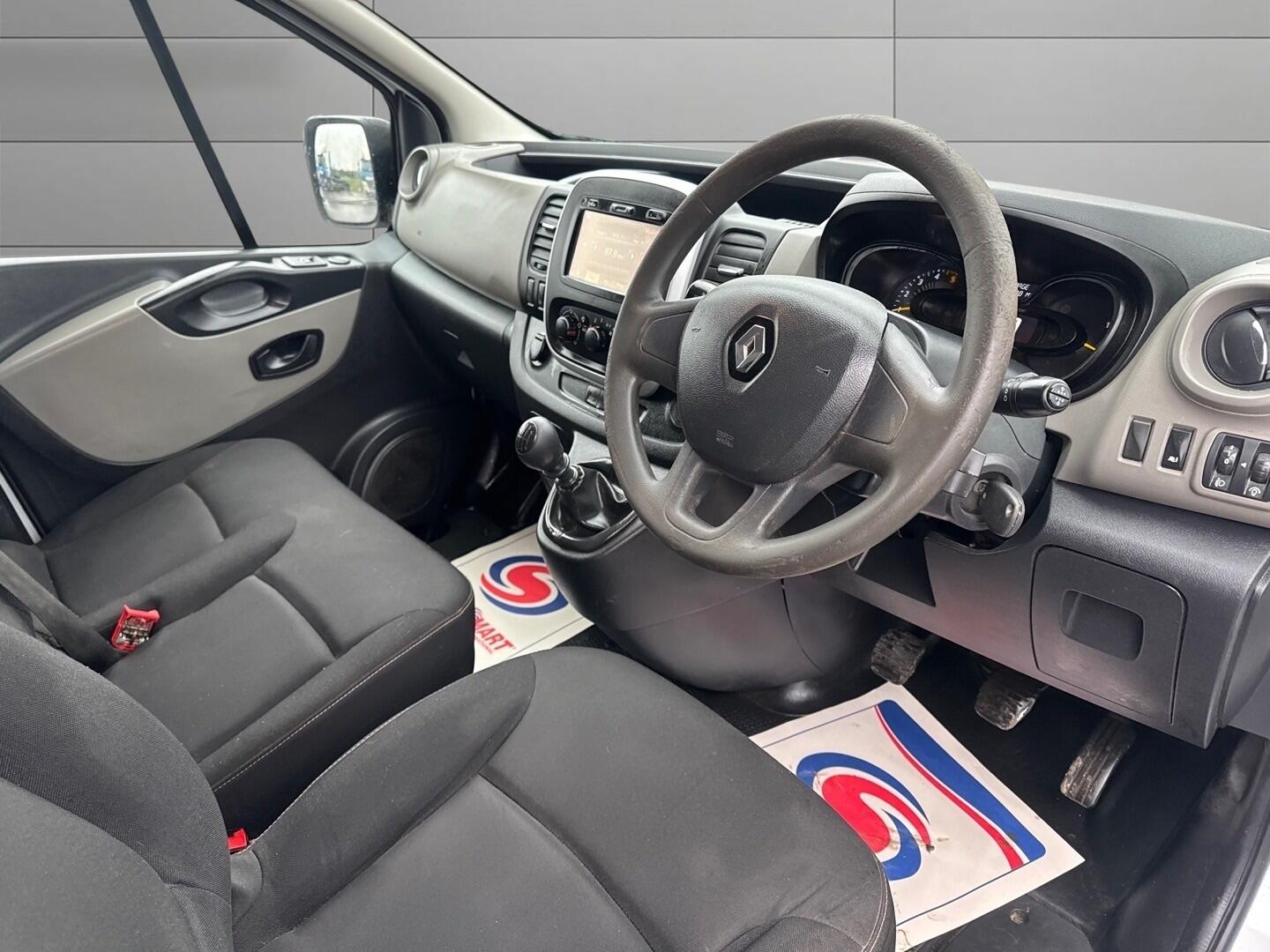 Used Renault Trafic 2014 for sale - 77425609: Photo 6