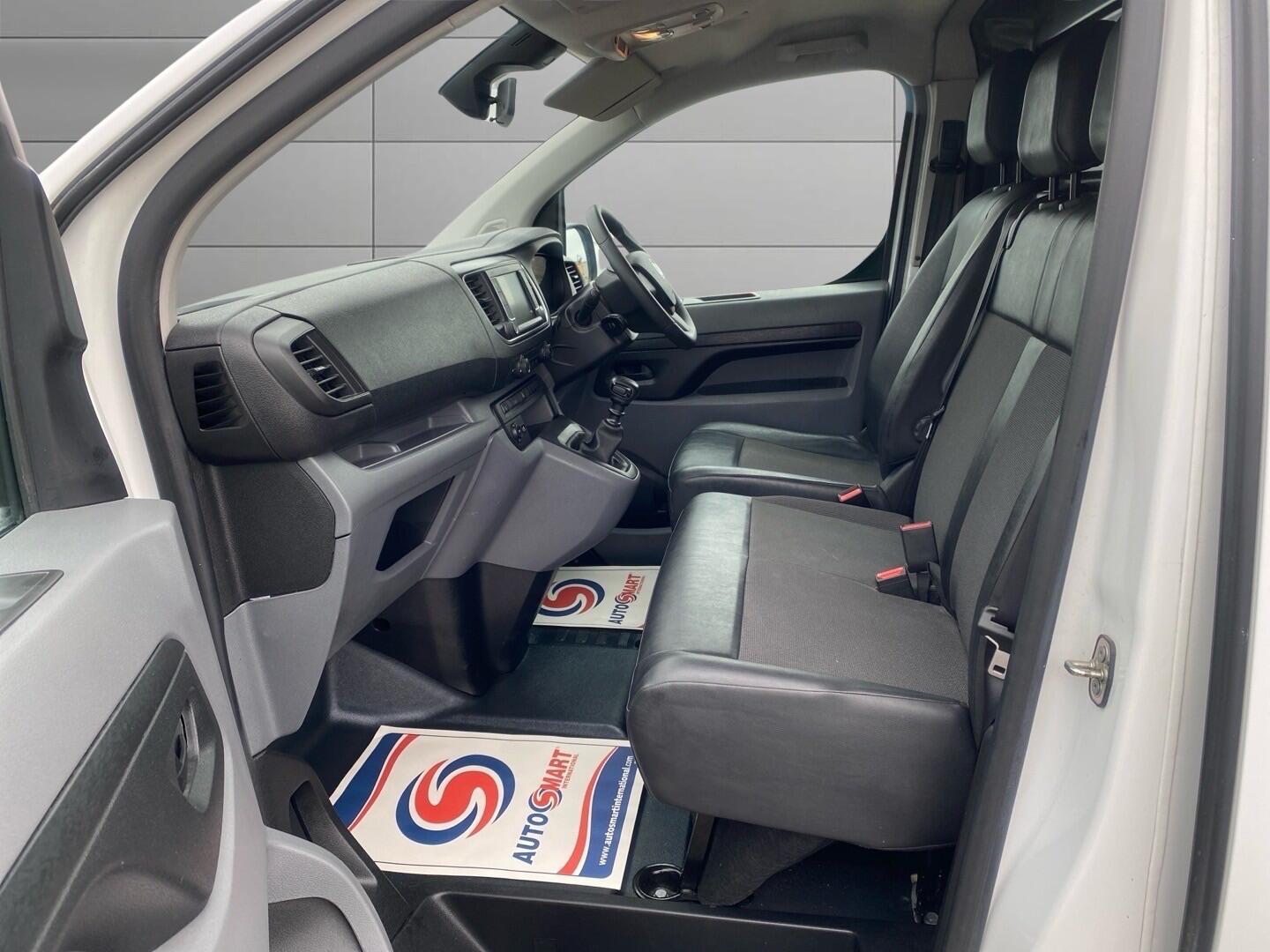 Used Vauxhall Vivaro 2021 for sale - 77612842: Photo 5