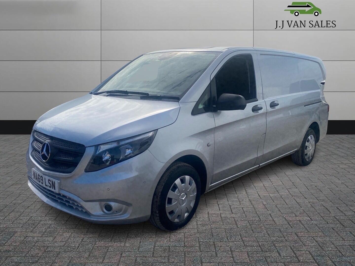 Used Mercedes-Benz Vito 2019 for sale - 76059623: Photo 3