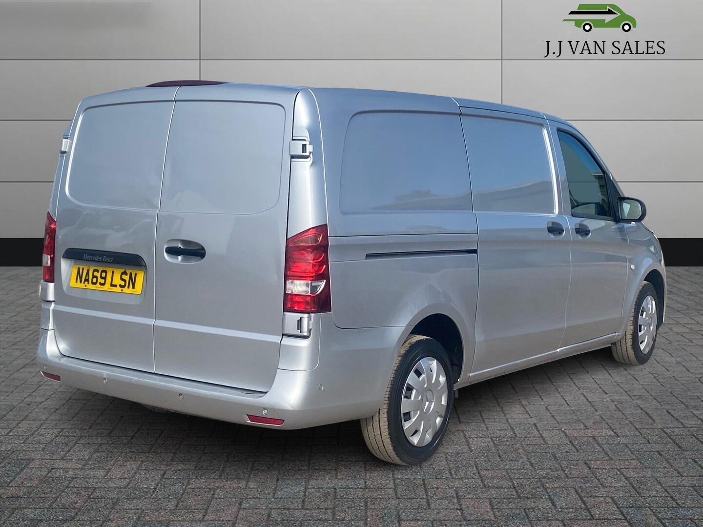 Used Mercedes-Benz Vito 2019 for sale - 76059623: Photo 9